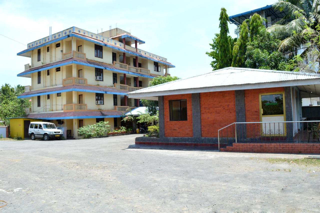 Hotel Vivek Port Blair Kültér fotó
