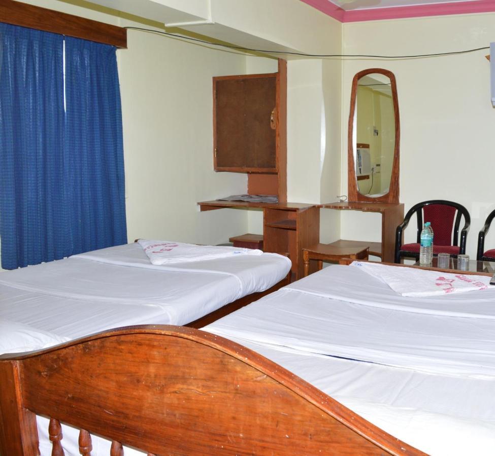 Hotel Vivek Port Blair Kültér fotó